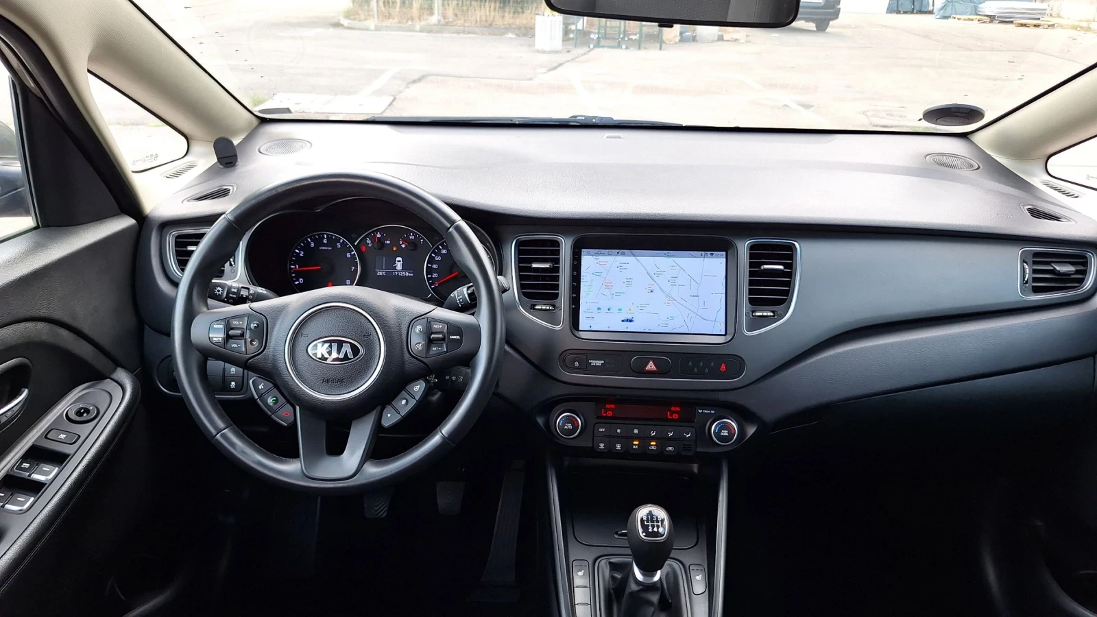 Kia Carens 1.6-135. 7-.- | Mobile.bg   12