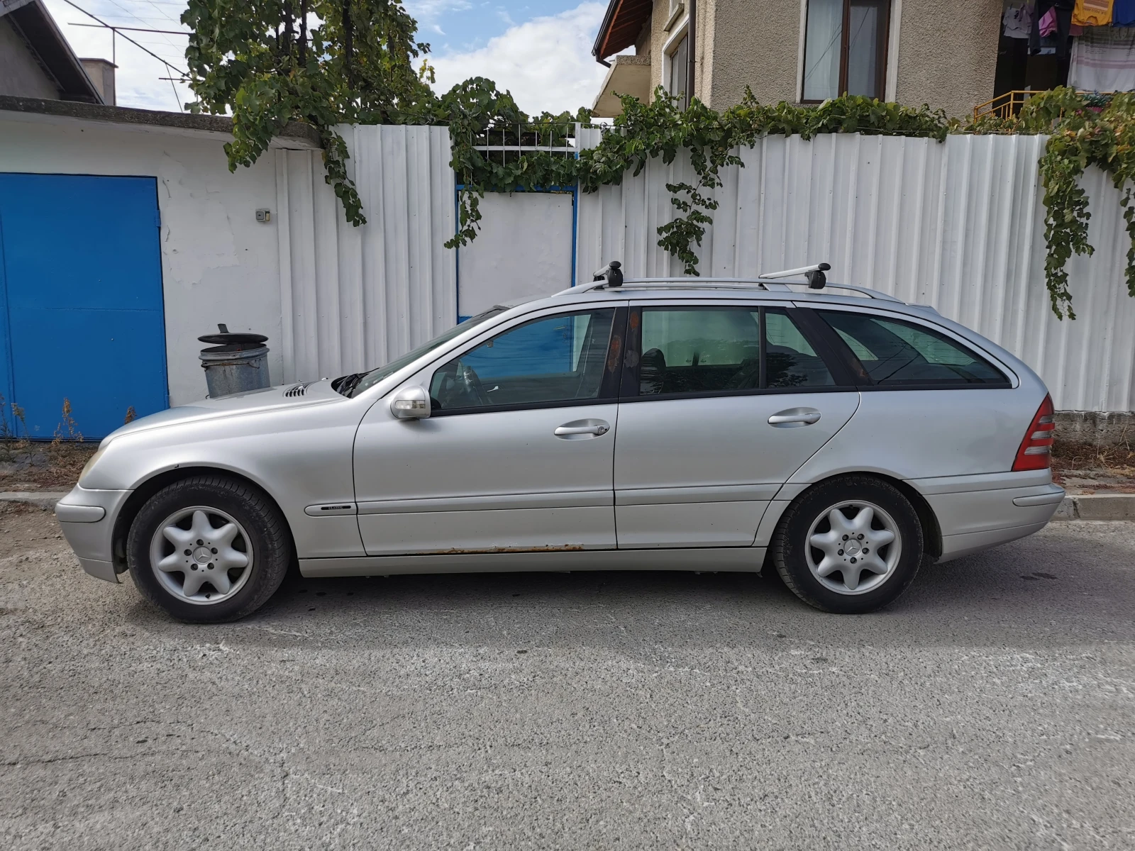 Mercedes-Benz C 220 CDI, 143кс, Климатик - изображение 2