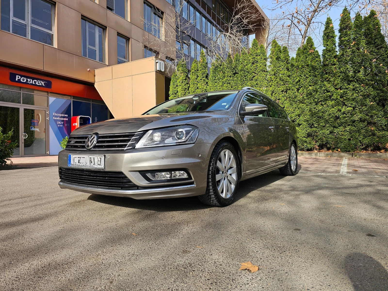 VW Passat Variant 2.0TDI Highline 4Motion DSG - изображение 2