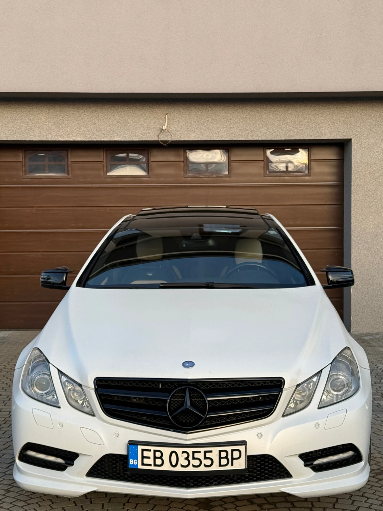 Mercedes-Benz E 500 AMG пакет, салон DESIGNO, KEYLESS GO генерация AMG - изображение 2