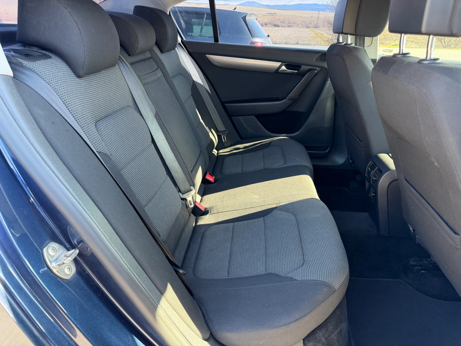 VW Passat 2.0 TDI | Mobile.bg � ����������� 7