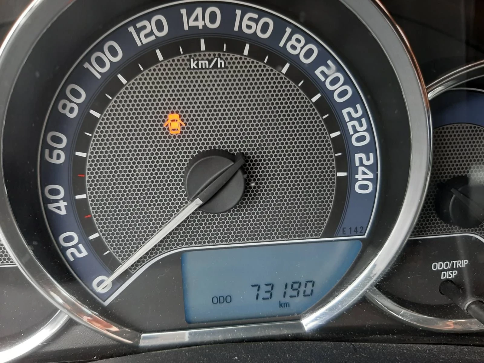 Toyota Corolla, снимка 4 - Автомобили и джипове - 54058365