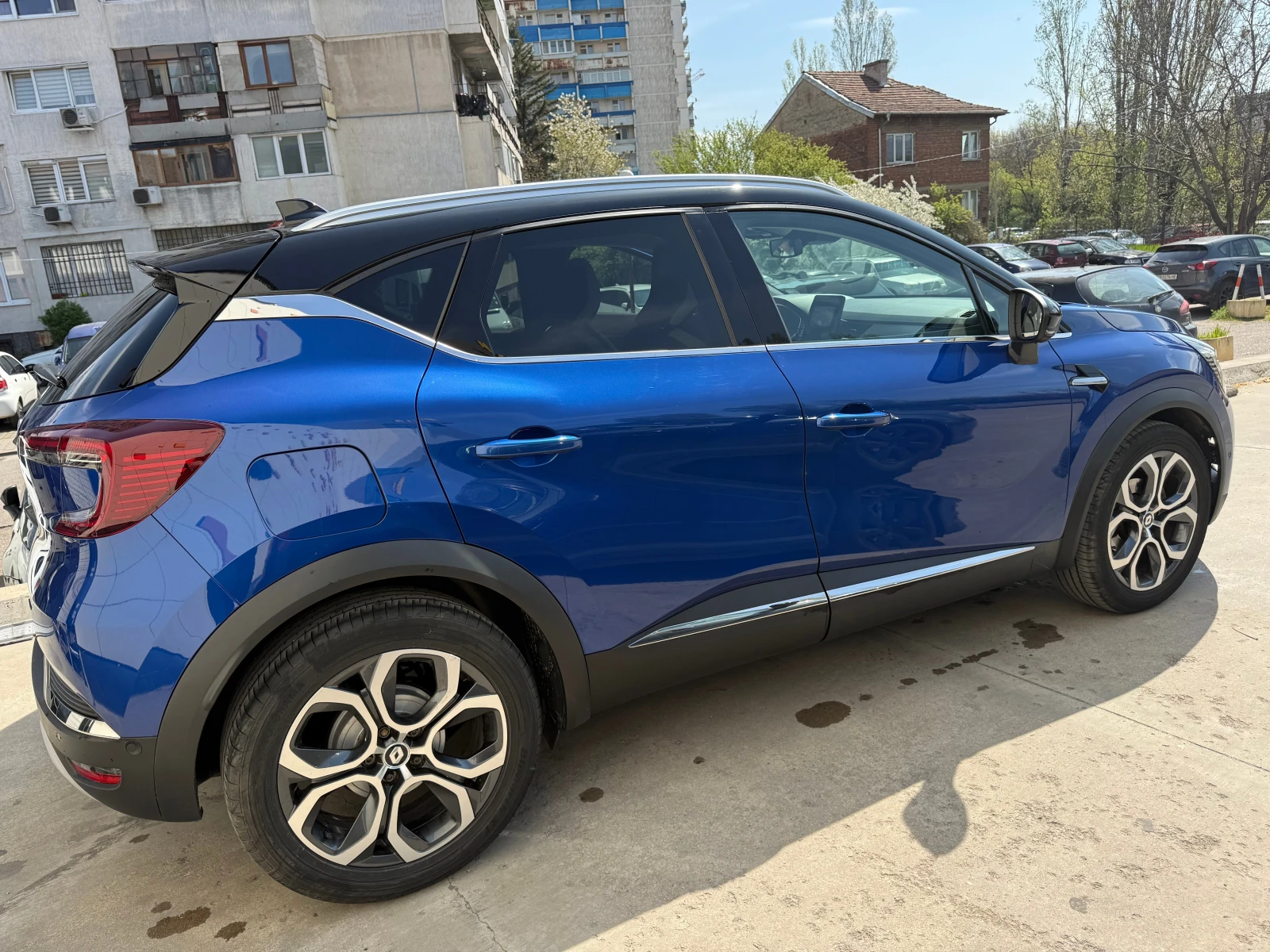 Renault Captur TCe бензин 140 EDC7, снимка 11 - Автомобили и джипове - 54254339