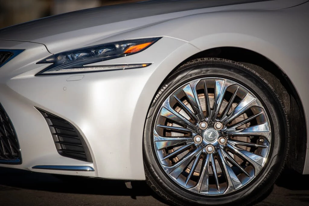 Lexus LS 500 MARK LEV* HEAD-UP* 360 КАМЕРИ* ОБДУХВАНЕ* ПАНОРАМА, снимка 7 - Автомобили и джипове - 54302458