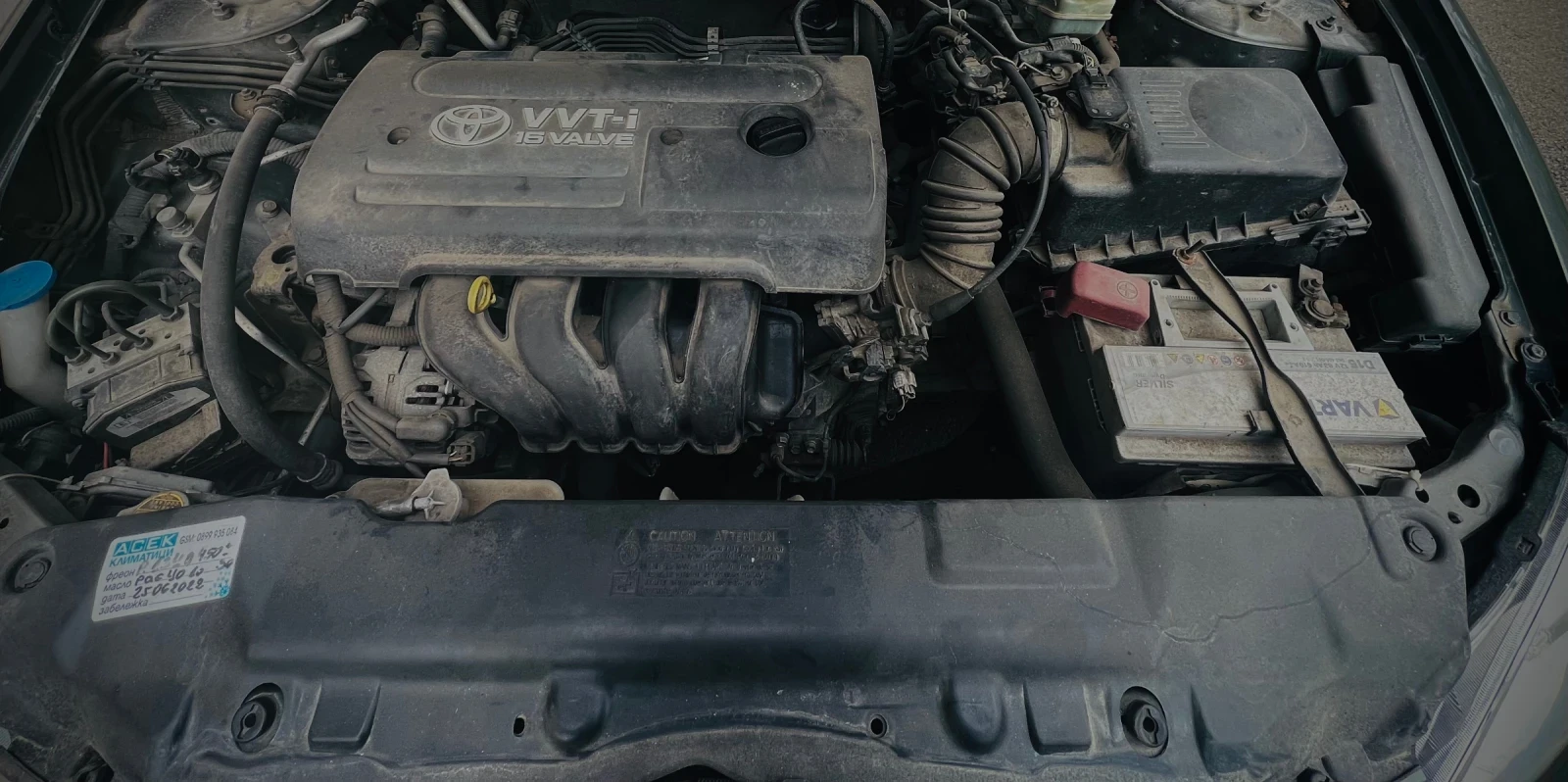 Toyota Corolla 1.4 VVTI, снимка 7 - Автомобили и джипове - 54398356