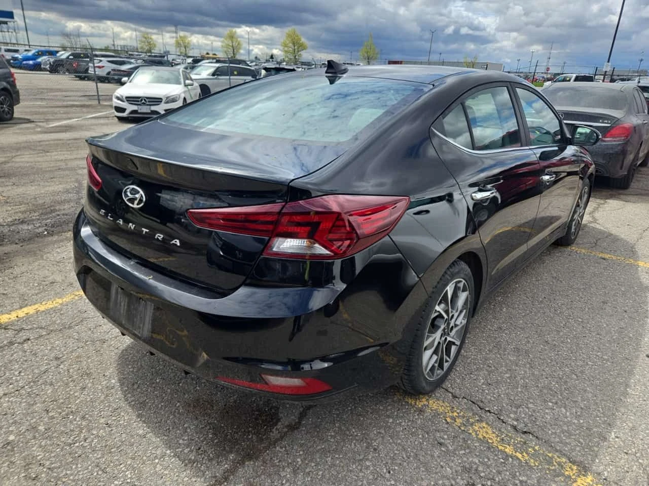 Hyundai Elantra * LUXURY * ���������� ��� ������������ ������ *  | Mobile.bg � ����������� 3