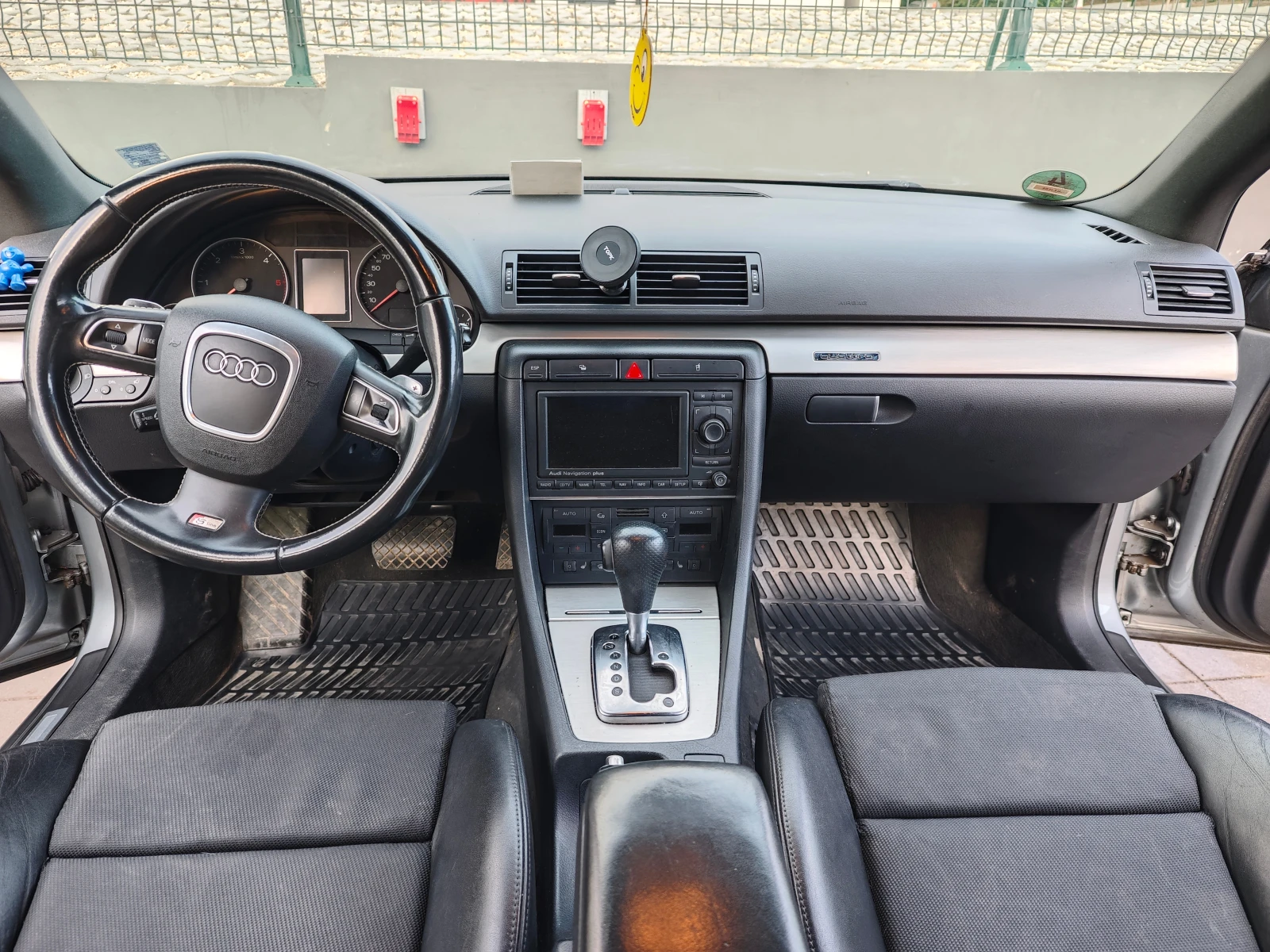 Audi A4 S-Line, снимка 13 - Автомобили и джипове - 54627055