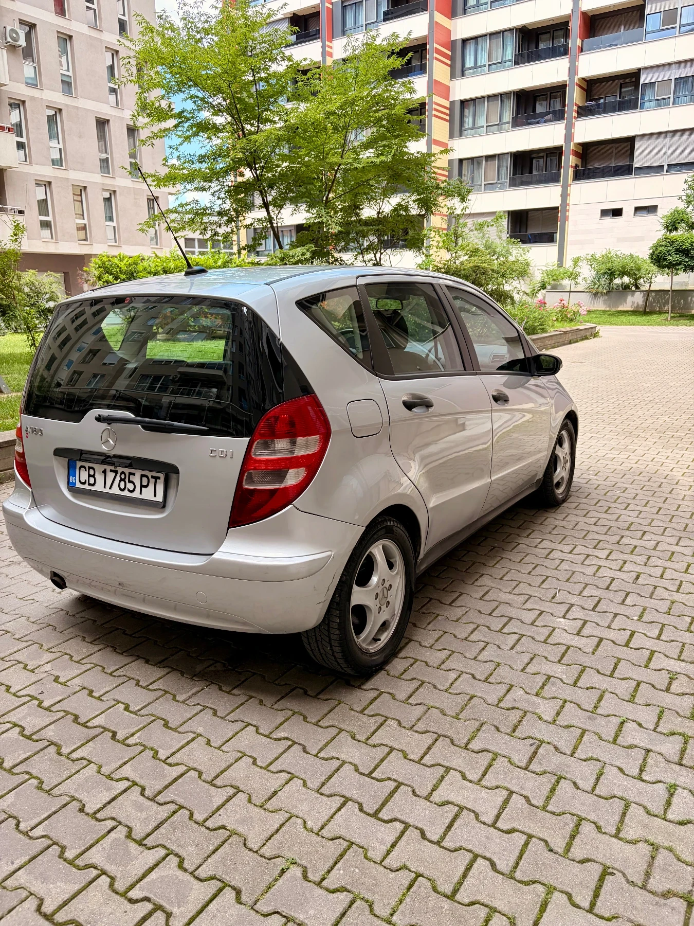 Mercedes-Benz A 180 2.0 CDI, снимка 6 - Автомобили и джипове - 54970941
