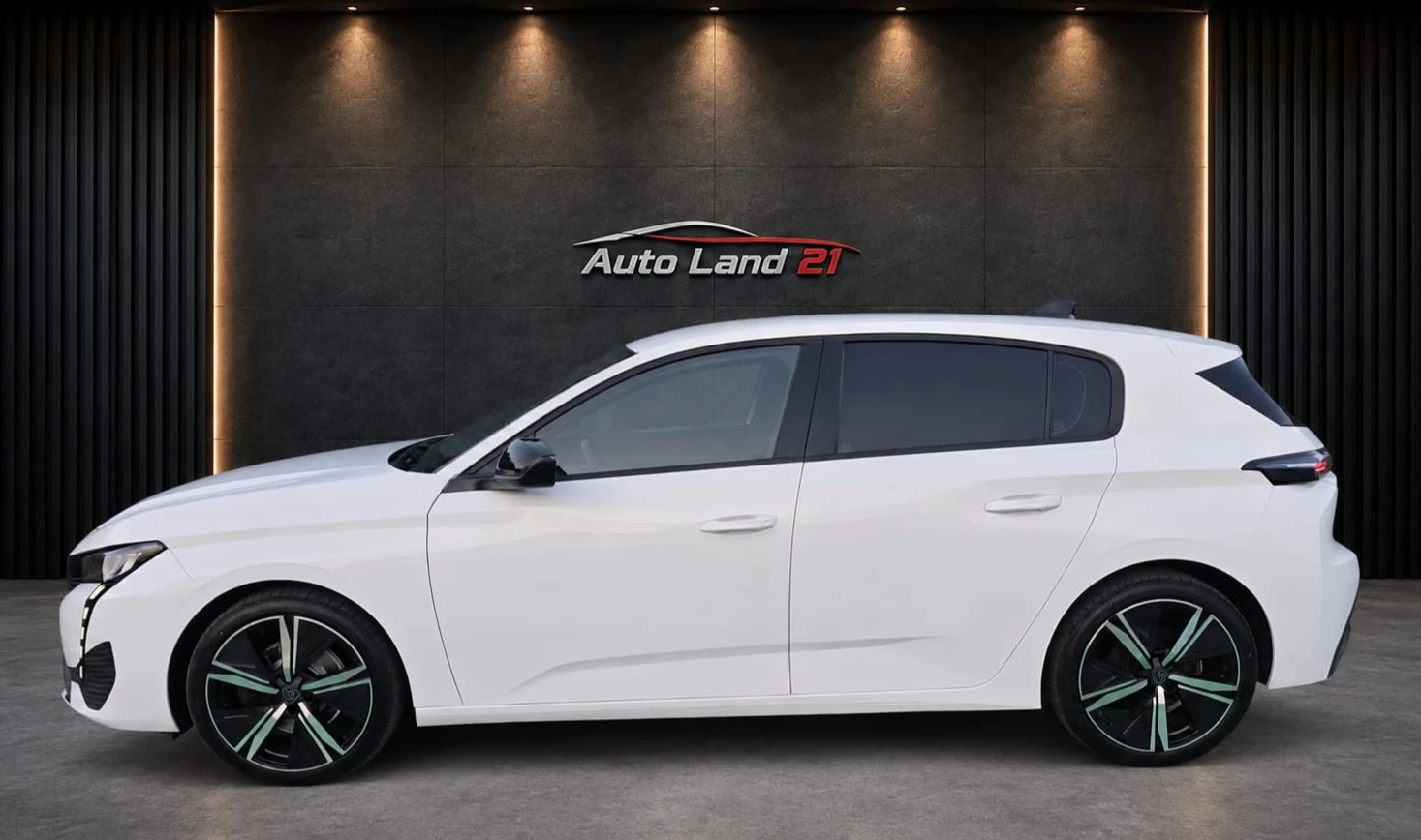 Peugeot 308 1.5BlueHDI* ALLURE* 131кс* EAT8 Automatic* , снимка 6 - Автомобили и джипове - 55326768