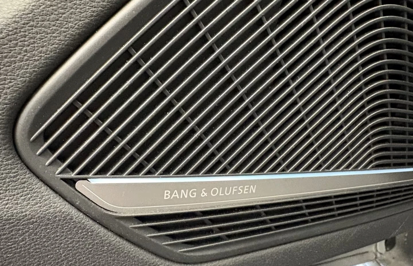 Audi Rs4 EDITION 25 YEARS / CERAMIC / MATRIX / B&O / HUD / | Mobile.bg � ����������� 9