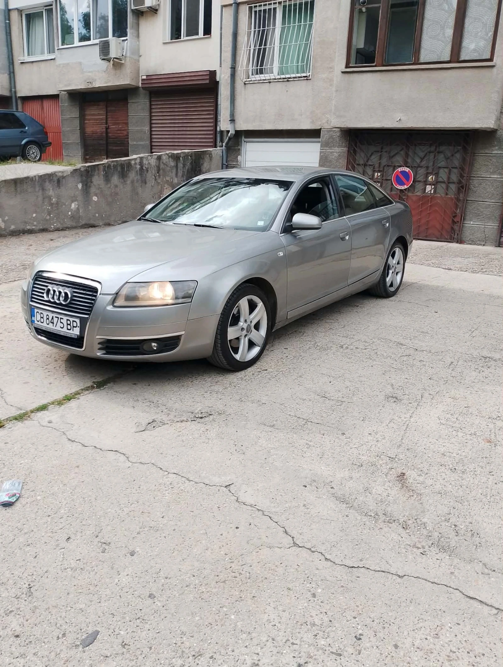 Audi A6 2.4 