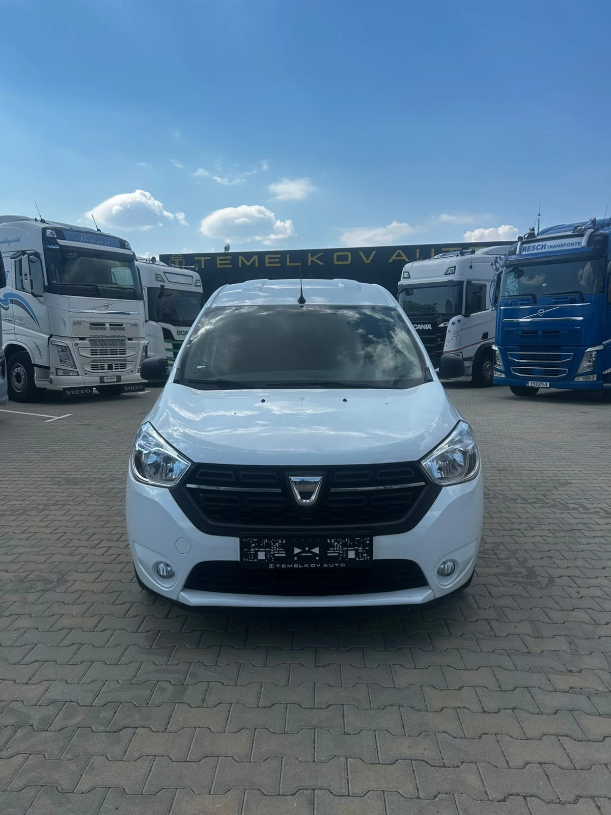 Dacia Dokker 1.5 dci, снимка 3 - Автомобили и джипове - 55570646