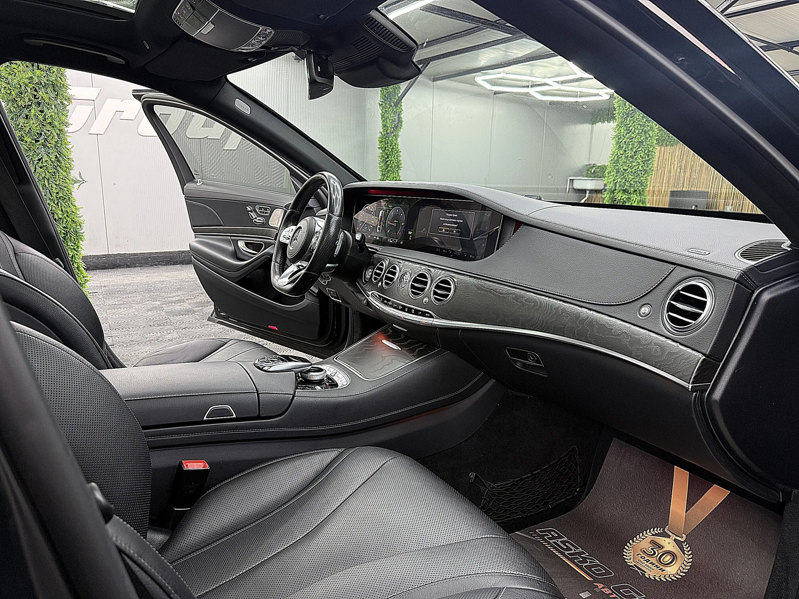 Mercedes-Benz S 350 LONG/2xTV/AMG-Line/PANORAMA/360-K/GERMANY/ЛИЗИНГ, снимка 11 - Автомобили и джипове - 55888207