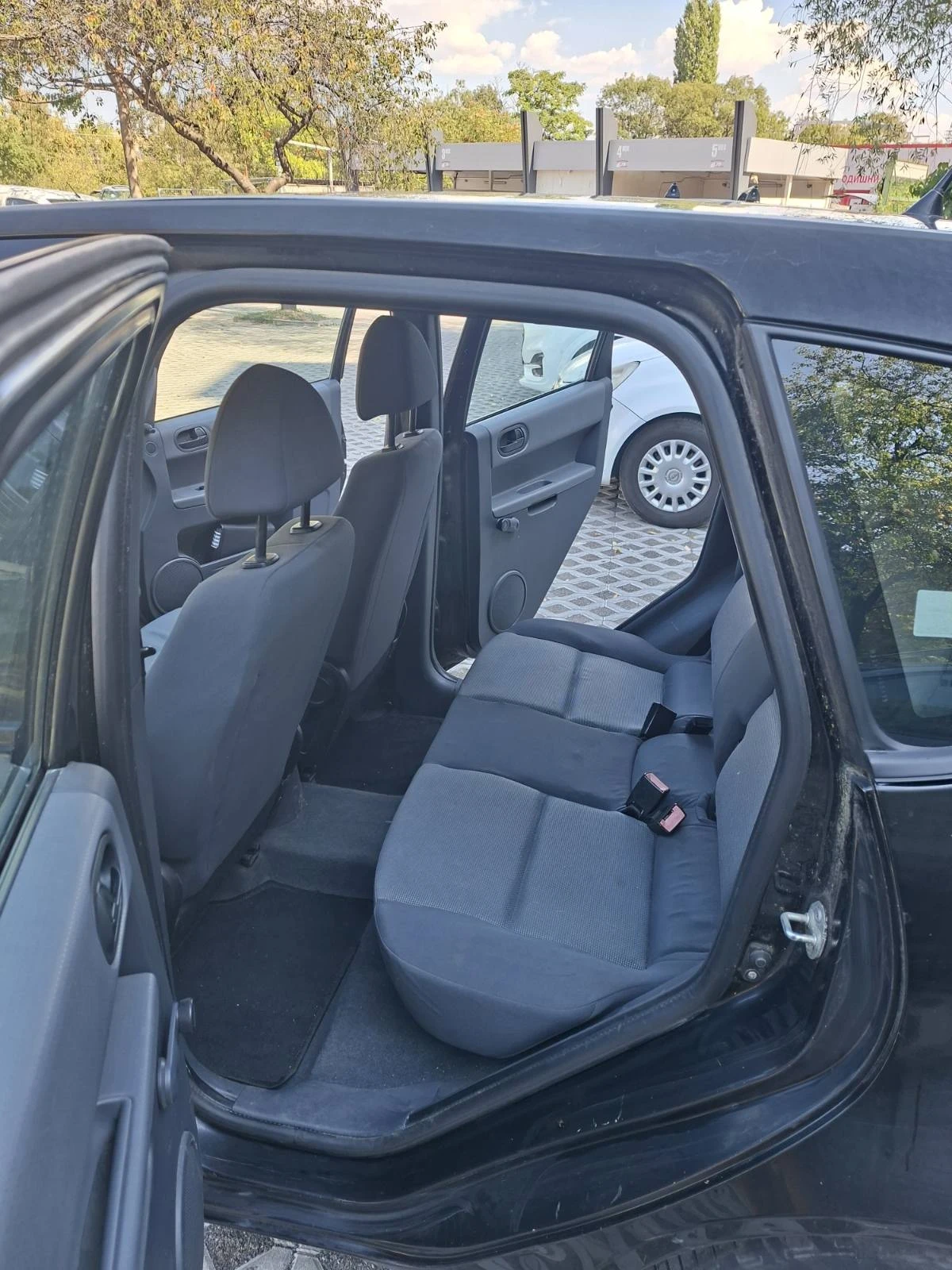 Mitsubishi Colt, снимка 6 - Автомобили и джипове - 56152487