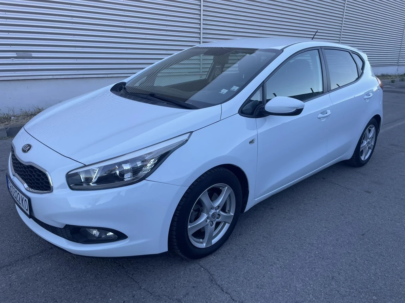 Kia Ceed 1.4 Бензин/Газ /Фабрична