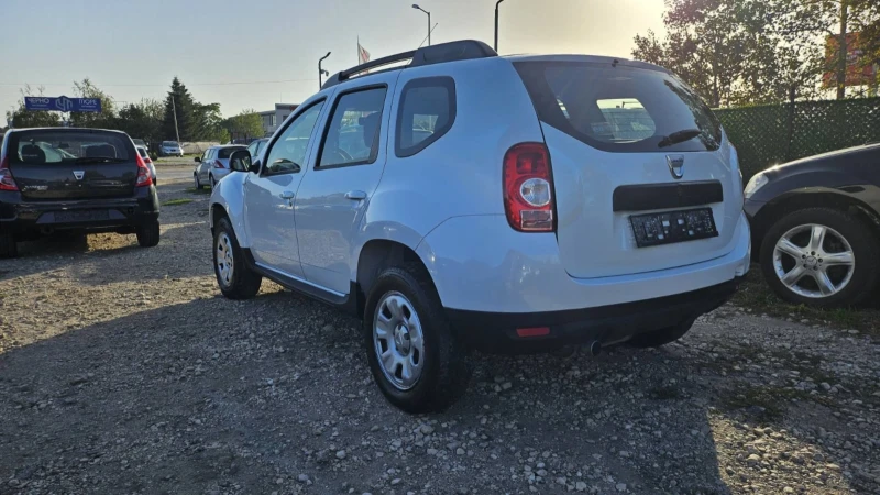 Dacia Duster 1.6i-4x4 ФБ. ГАЗОВО- 6ск., снимка 2 - Автомобили и джипове - 47468793