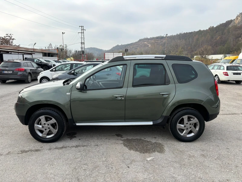 Dacia Duster 1.6I !!!56 000km!!!, снимка 6 - Автомобили и джипове - 47909867