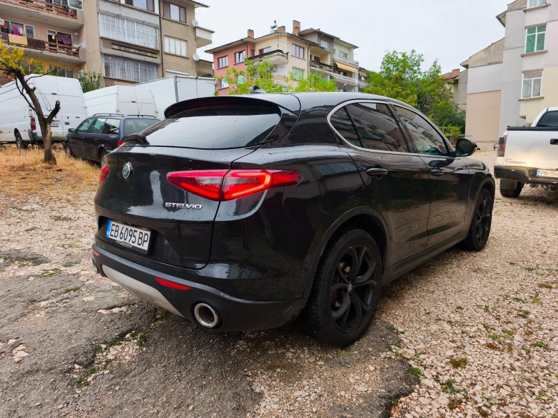 Alfa Romeo Stelvio, снимка 4 - Автомобили и джипове - 51421538
