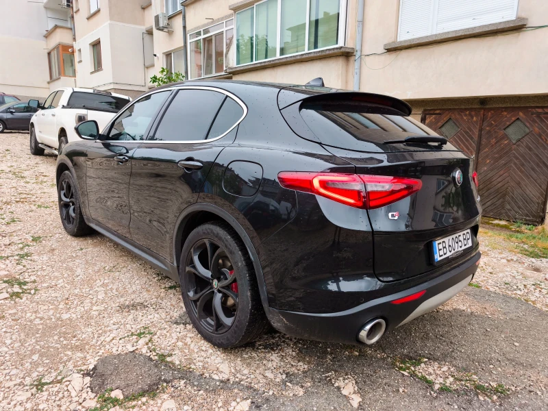 Alfa Romeo Stelvio, снимка 5 - Автомобили и джипове - 51421538