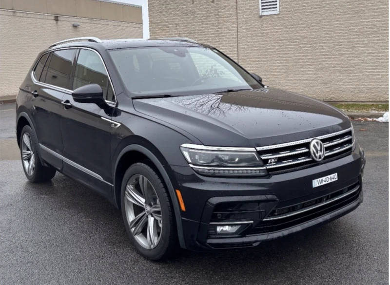 VW Tiguan HIGHLINE* R* LINE* ДИГИТАЛНО* ТАБЛО* ПАНОРАМА* КАМ, снимка 3 - Автомобили и джипове - 52663749