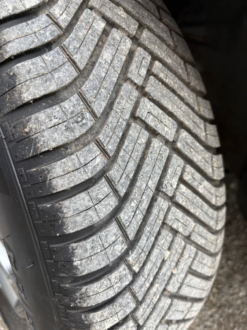 Hyundai IX35 1.7CRDI* FACELIFT* ЛИЗИНГ/БАРТЕР , снимка 8 - Автомобили и джипове - 53123761