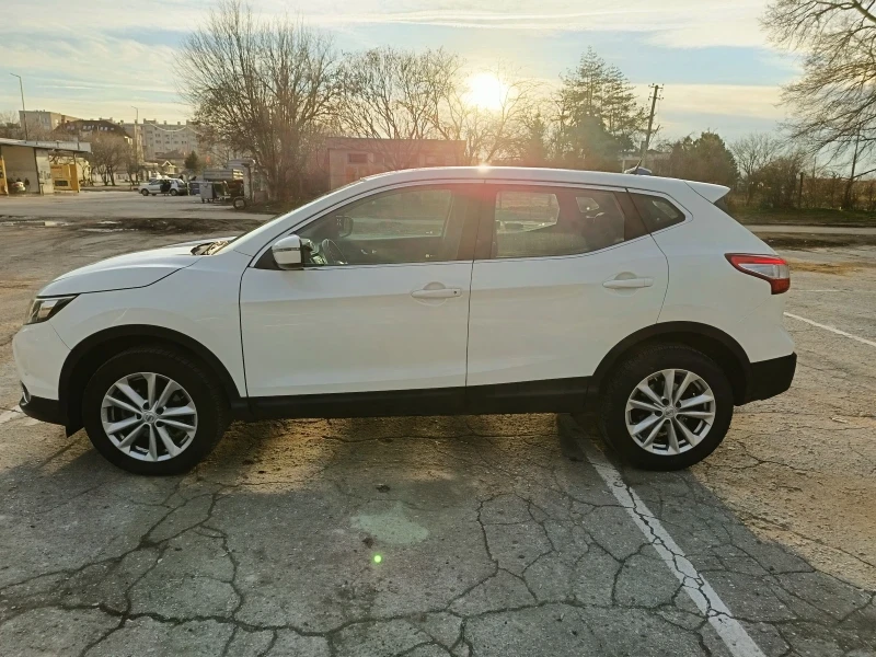 Nissan Qashqai 1.5.110 , снимка 6 - Автомобили и джипове - 53541304