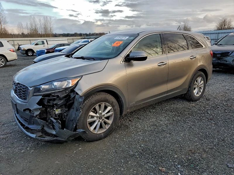 Kia Sorento 3.3L 6 All wheel drive, снимка 2 - Автомобили и джипове - 53083296