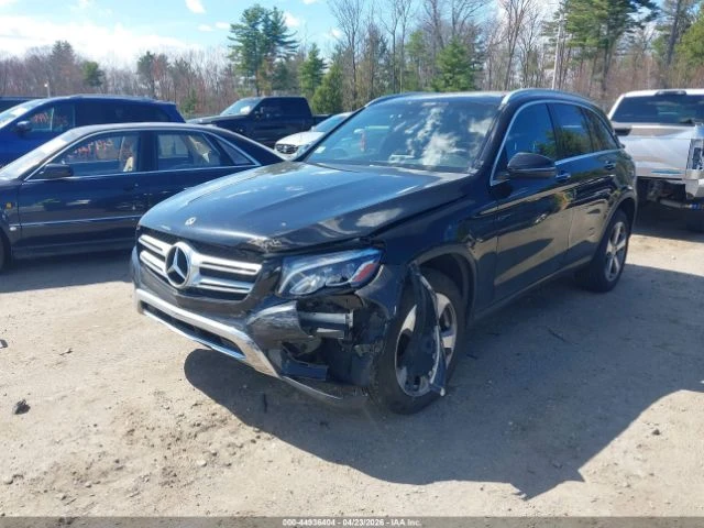 Mercedes-Benz GLC 300 * 4MATIC* КОЖА* ПОДГРЕВ* ПАНОРАМА* , снимка 2 - Автомобили и джипове - 54529525