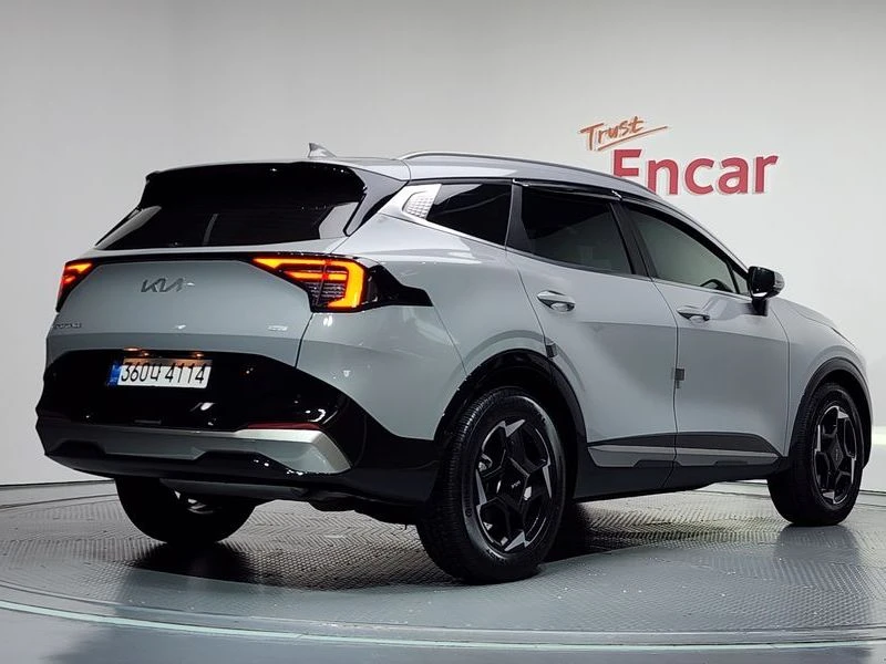Kia Sportage HEV 1.6 4WD| 226к.с.| ВКЛ.ТЕХНОТЕСТ, снимка 2 - Автомобили и джипове - 55322510