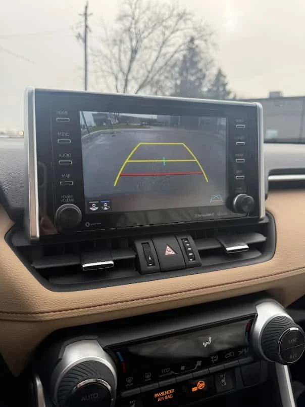 Toyota Rav4 * Limited * АВТОКРЕДИТ БЕЗ ПЪРВОНАЧАЛНА ВНОСКА* , снимка 14 - Автомобили и джипове - 55648916