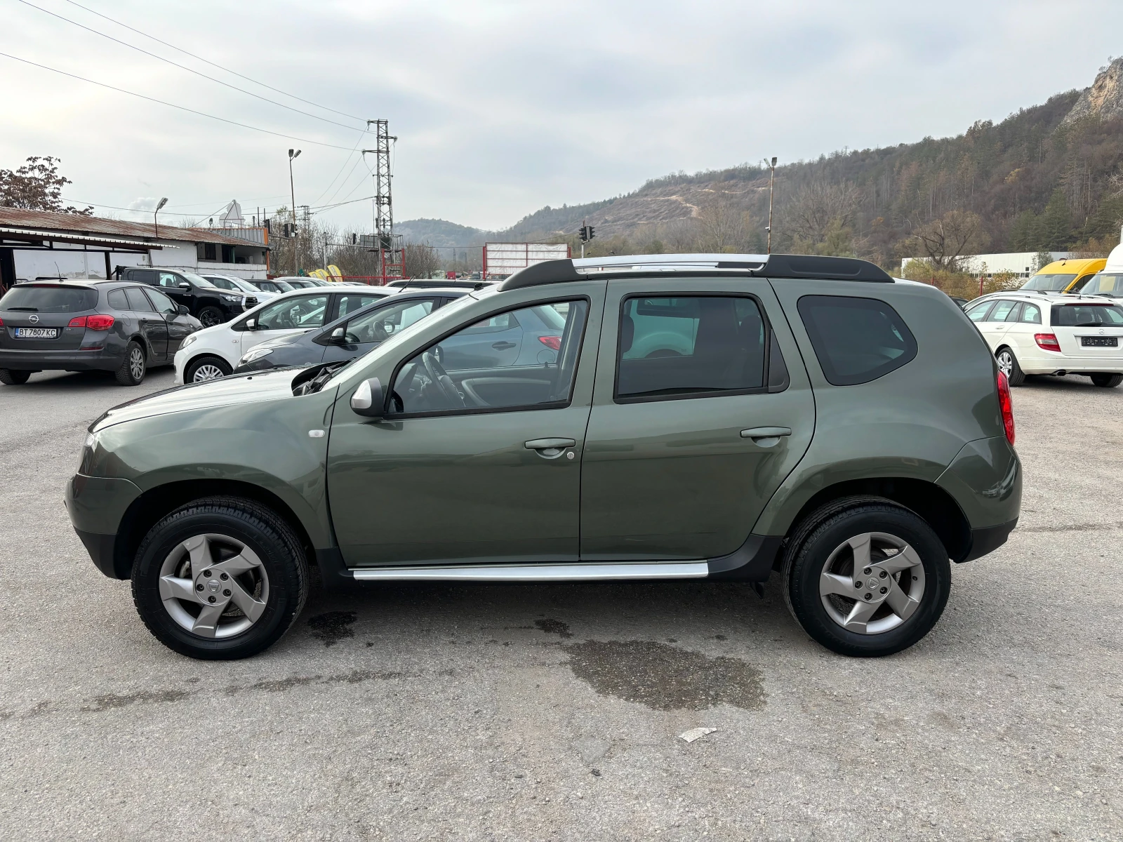 Dacia Duster 1.6I !!!56 000km!!! - изображение 6