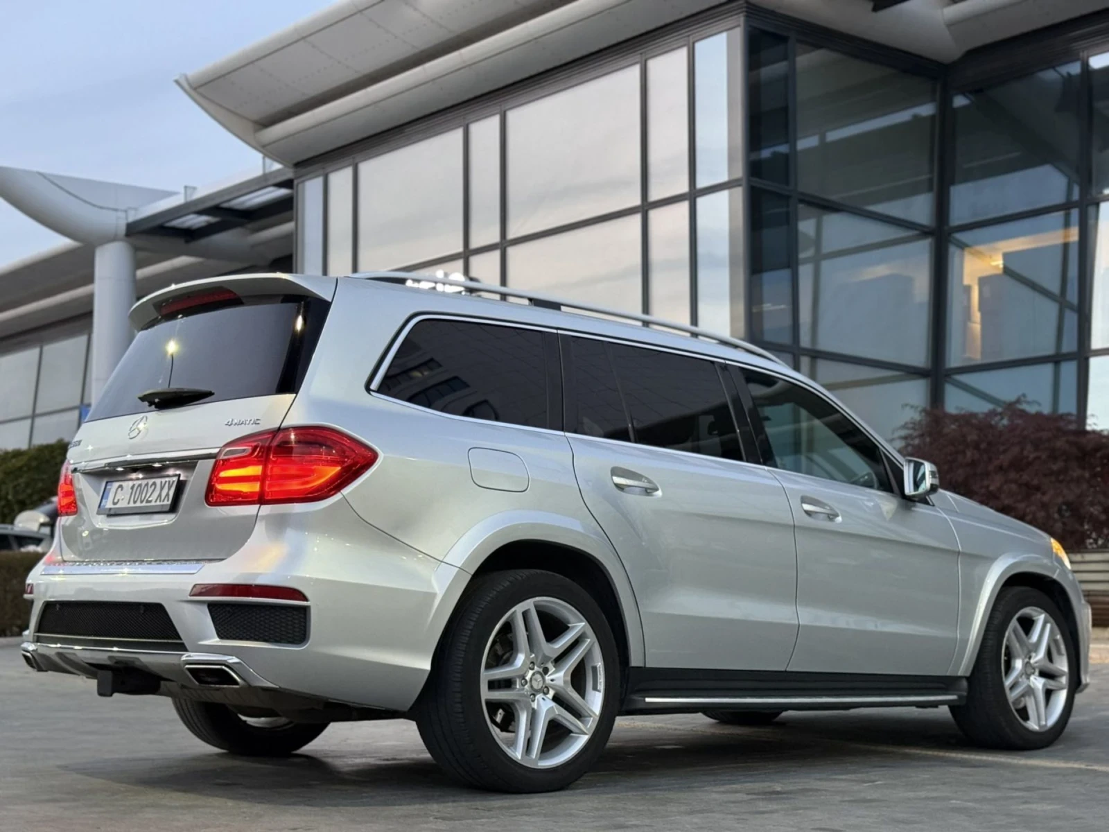 Mercedes-Benz GL 500 FULL AMG PACK - изображение 4