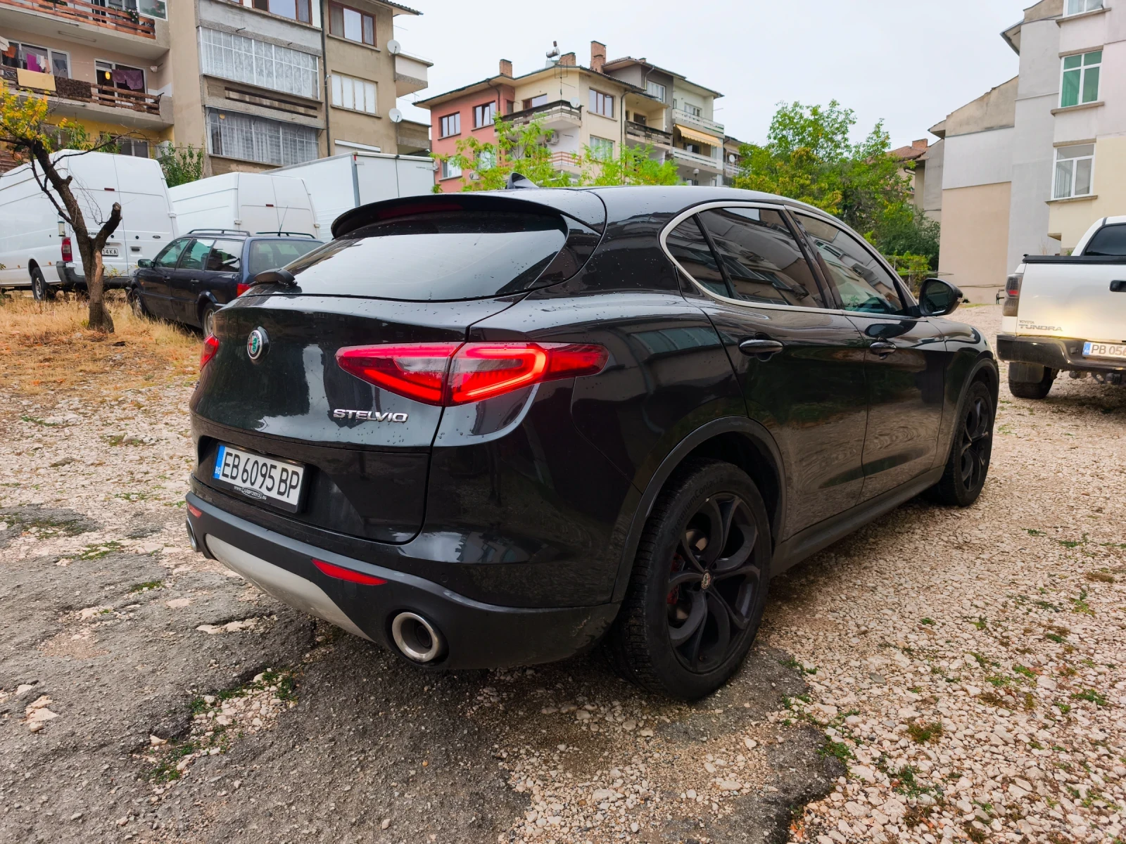 Alfa Romeo Stelvio  - изображение 4
