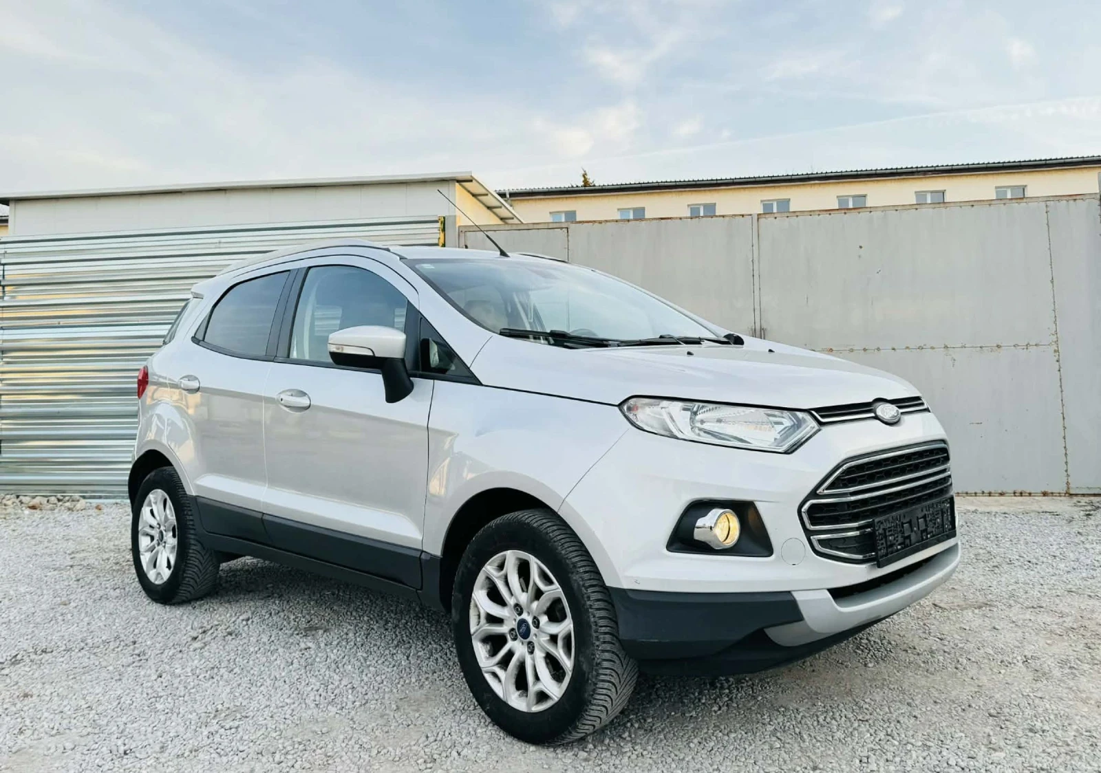 Ford EcoSport KEYLESS* NAVI, снимка 3 - Автомобили и джипове - 53802951