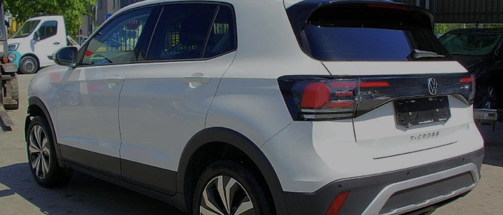 VW T-Cross 1.0TSI 15000KM, снимка 4 - Автомобили и джипове - 54413816