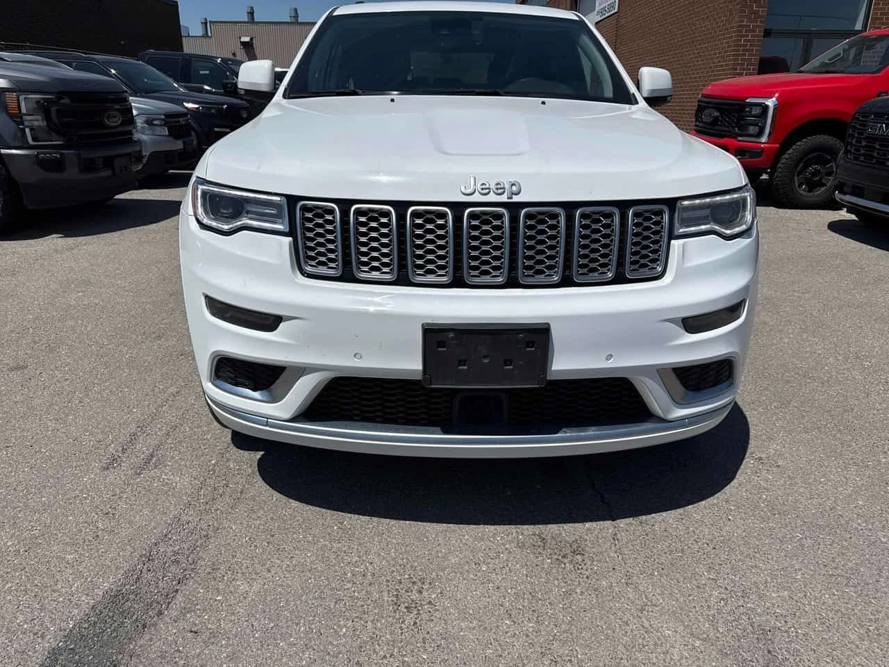 Jeep Grand cherokee SUMMIT/ОБДУХВАНЕ/ПАНОРАМА/ДИСТРОНИК, снимка 2 - Автомобили и джипове - 54719306