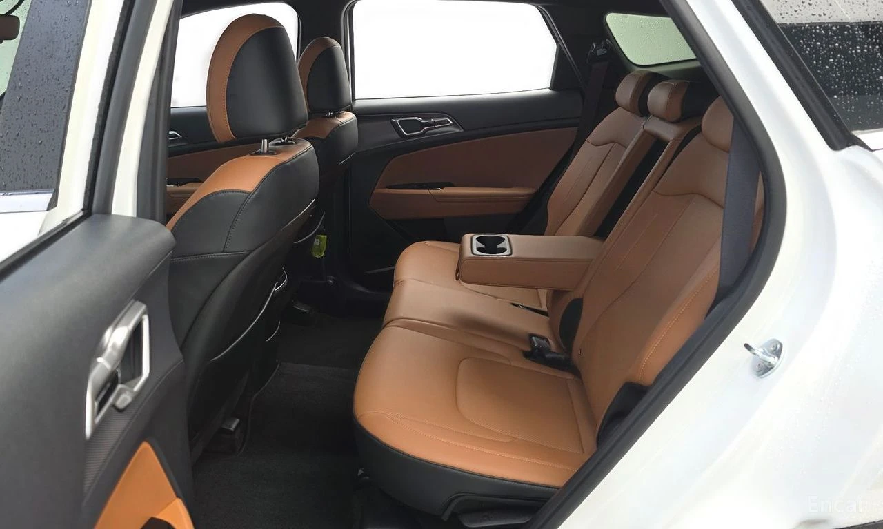 Kia Sportage 1.6* TURBO* NOBLESSE* ОБДУХВАНЕ* 360КАМЕРА* LANE* , снимка 14 - Автомобили и джипове - 54929421