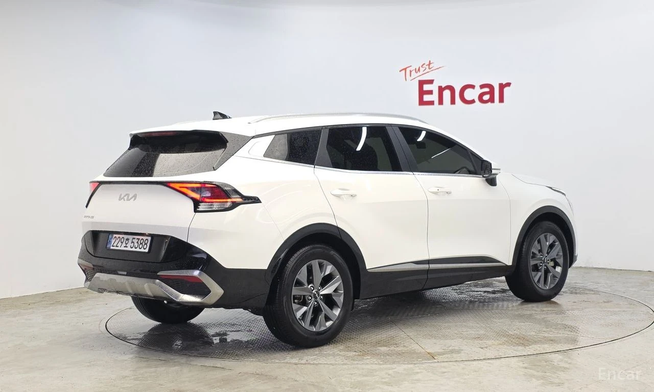 Kia Sportage 1.6* TURBO* NOBLESSE* ОБДУХВАНЕ* 360КАМЕРА* LANE* , снимка 2 - Автомобили и джипове - 54929421