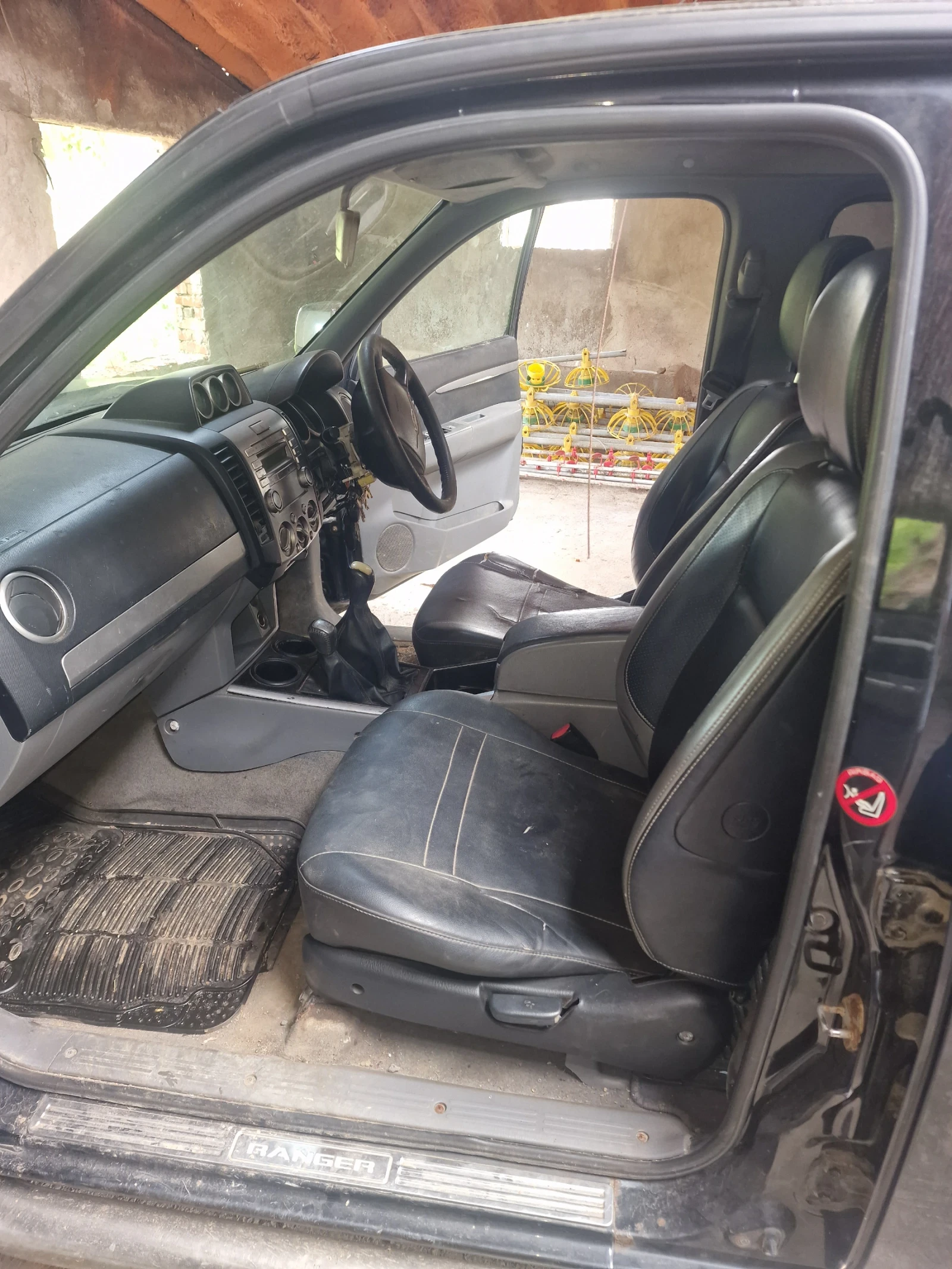 Ford Ranger 2.5 143 2011, снимка 7 - Автомобили и джипове - 55413160