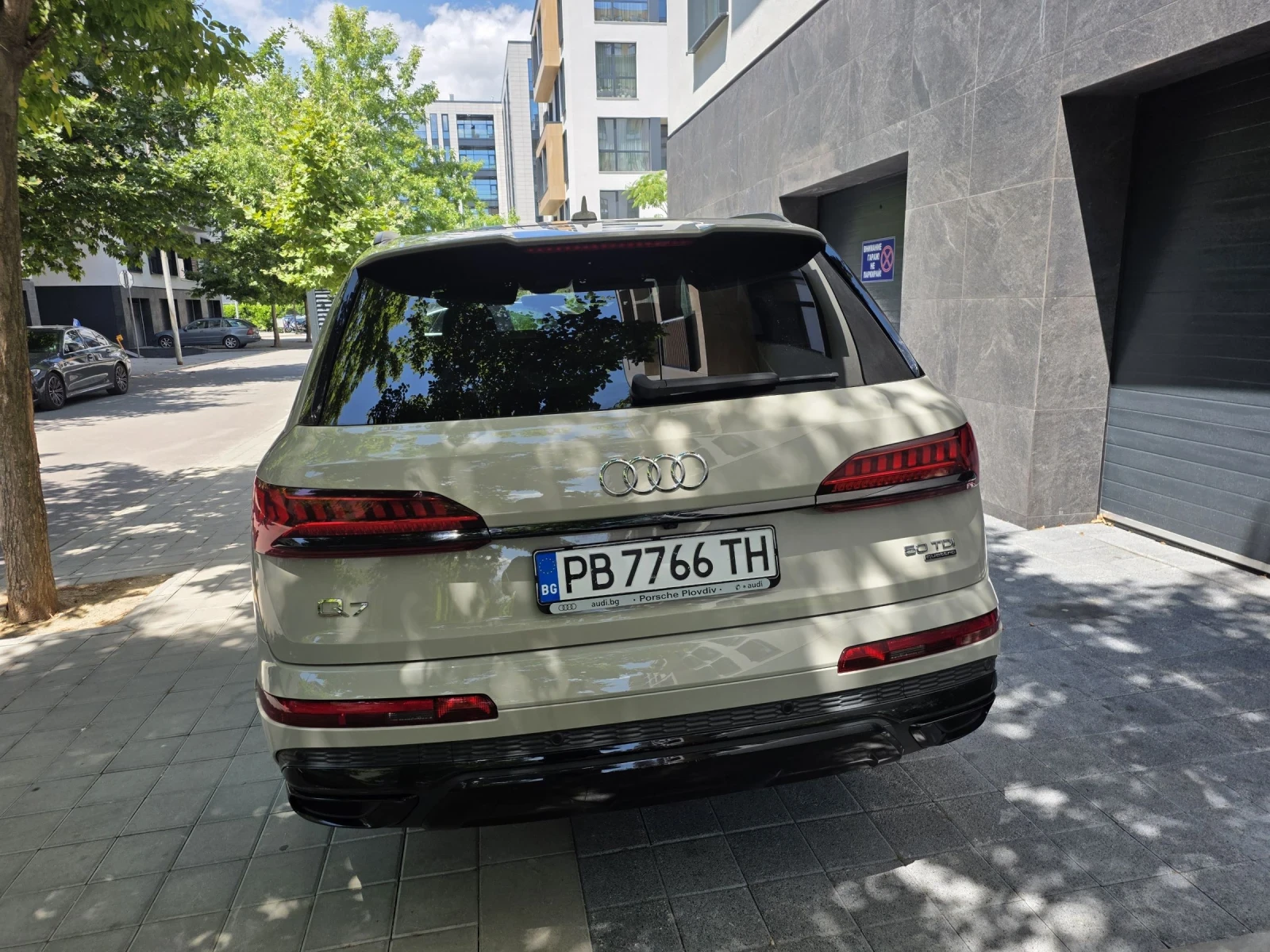 Audi Q7 3.0 TDI, снимка 2 - Автомобили и джипове - 55445255