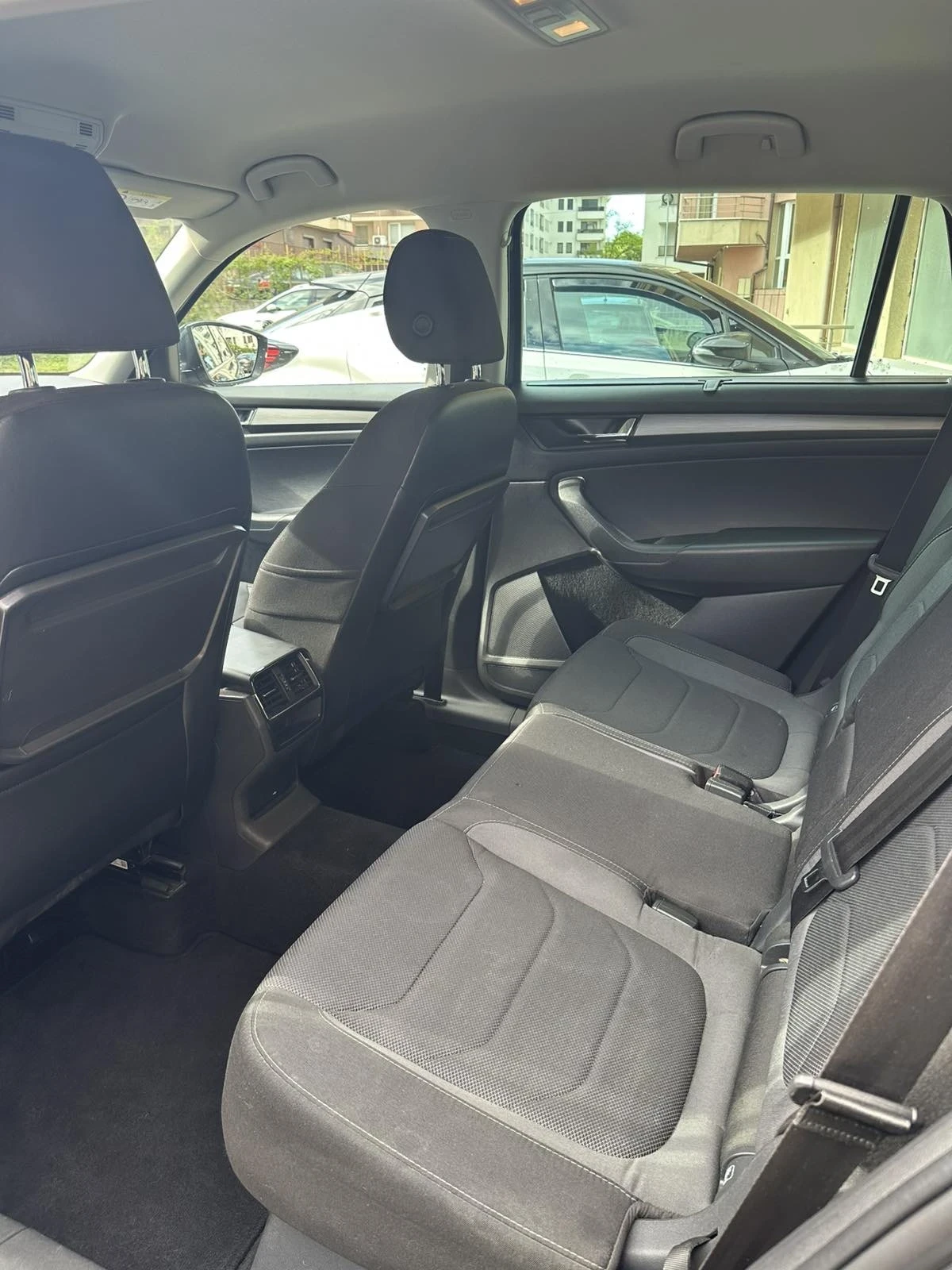 Skoda Kodiaq 2.0 TSI 4x4, снимка 7 - Автомобили и джипове - 55603072