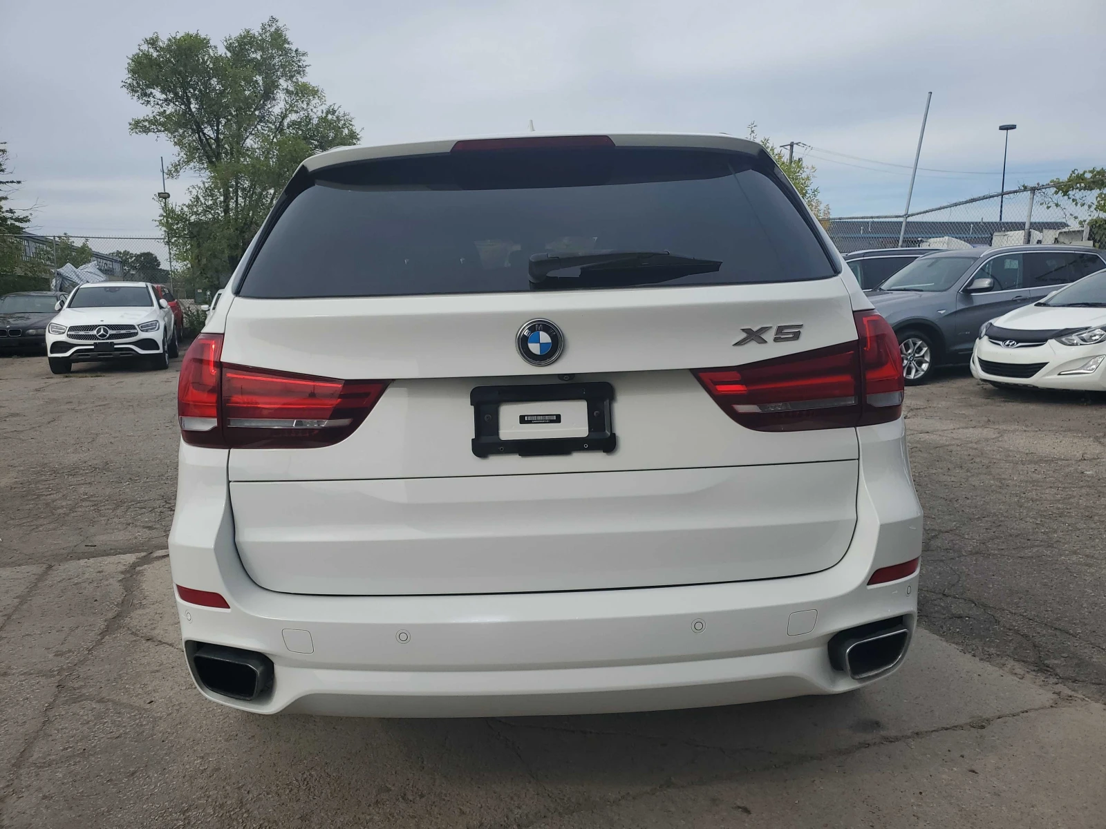 BMW X5 * xDrive35i * HARMAN/KARDON* ДИГИТАЛНО ТАБЛО* , снимка 4 - Автомобили и джипове - 56139398