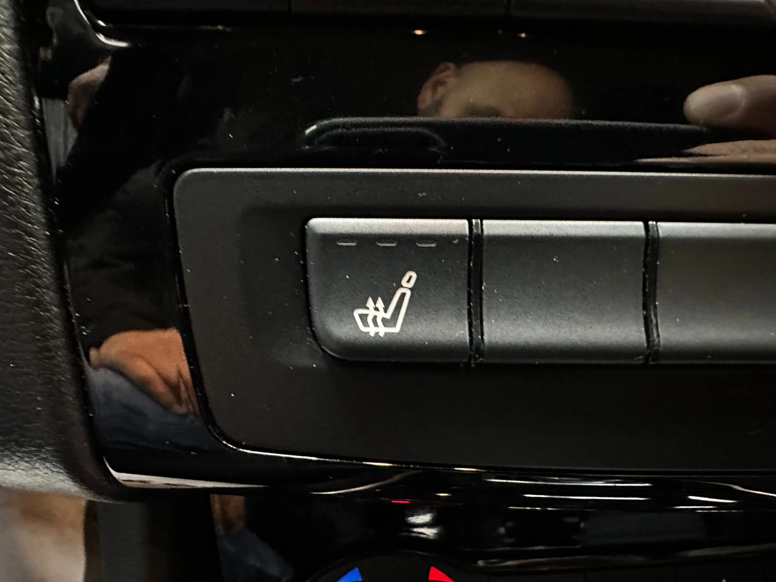 Infiniti Q30 2.2d/Автомат/Реални километри, снимка 14 - Автомобили и джипове - 56271786