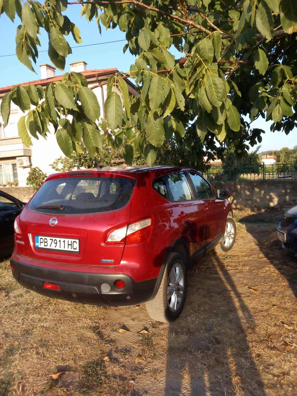 Nissan Qashqai 1.5dci, снимка 5 - Автомобили и джипове - 56615294