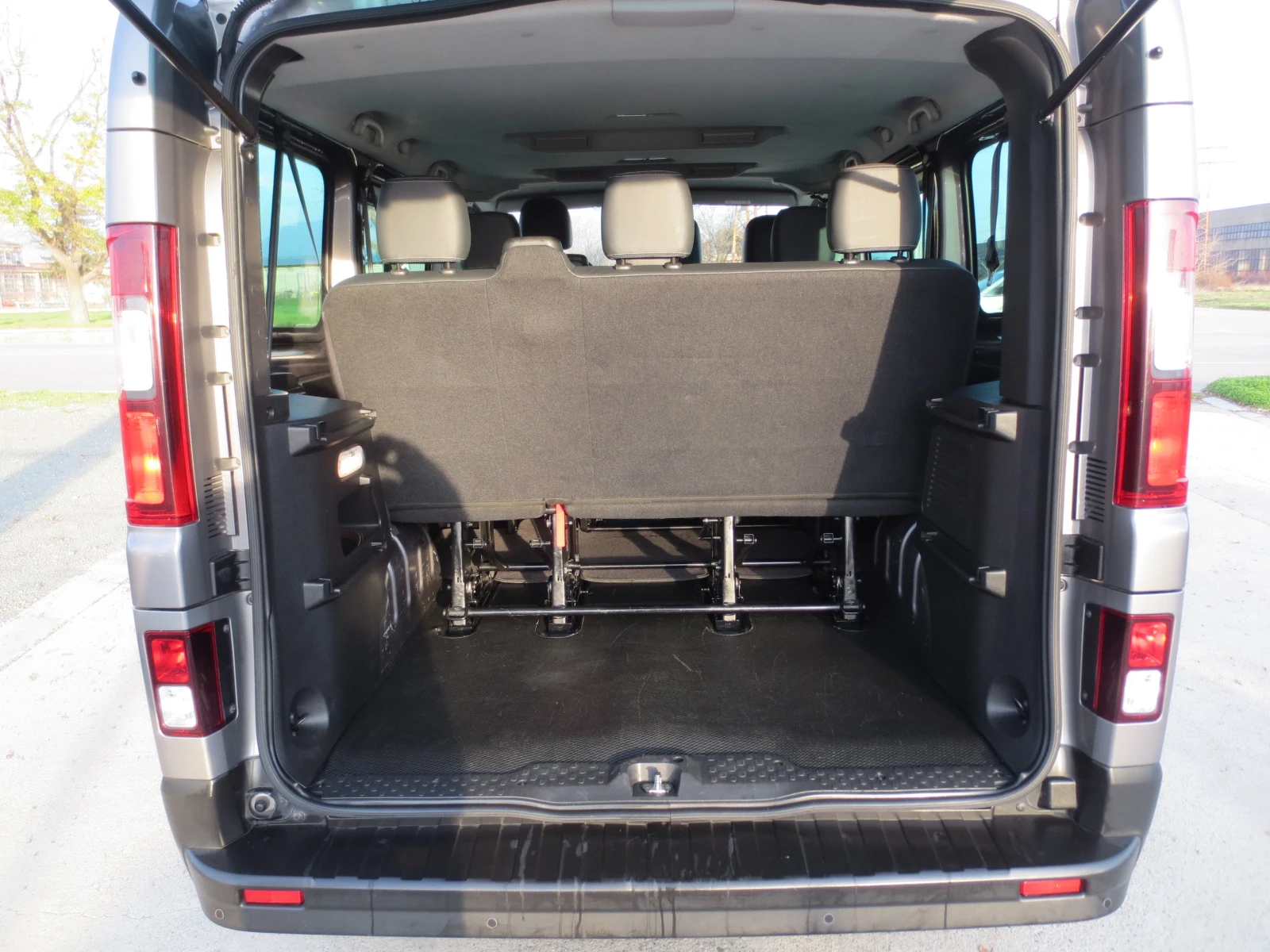 Renault Trafic 2.0DCI | Mobile.bg   16