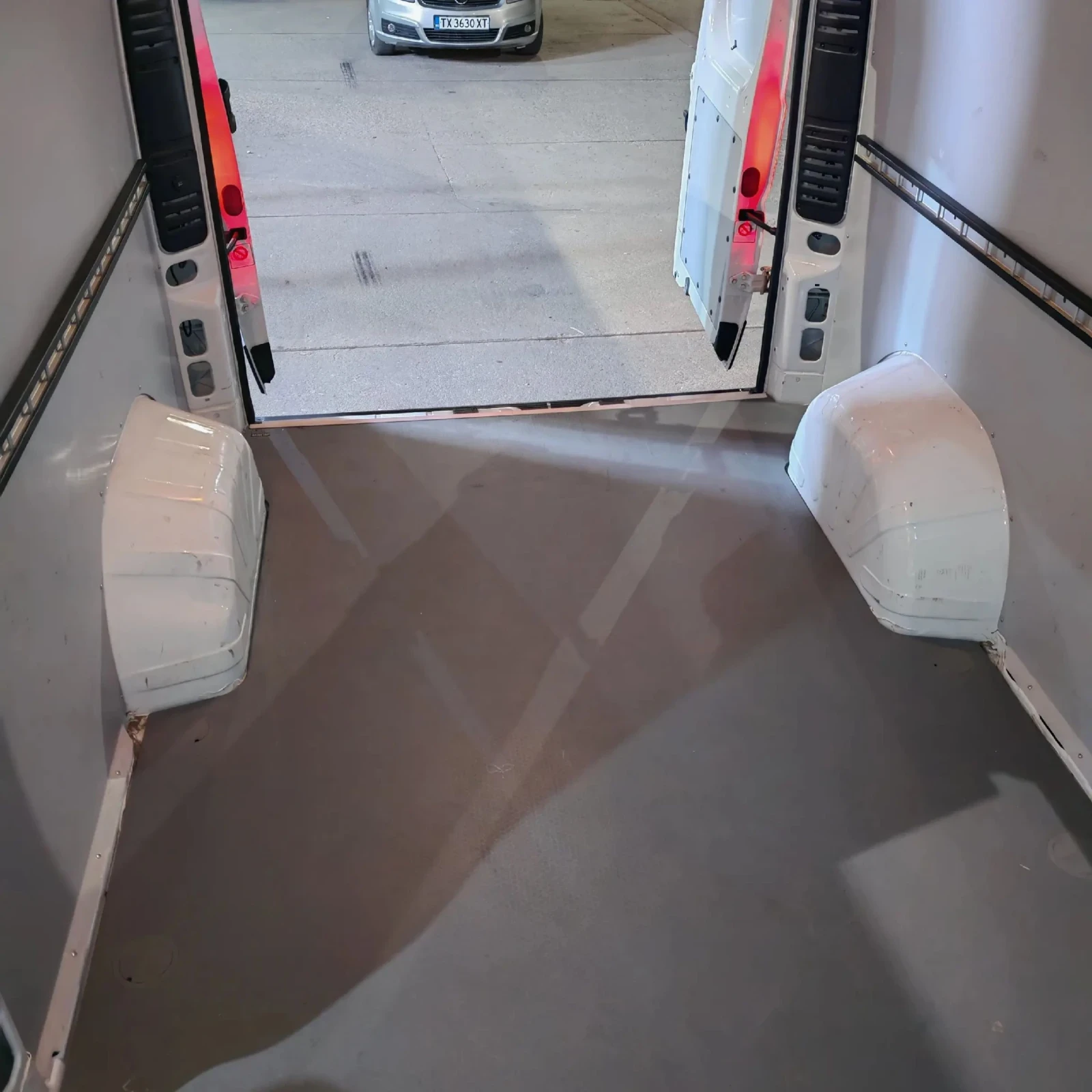 Peugeot Boxer макси база не използвано , снимка 10 - Бусове и автобуси - 54623750