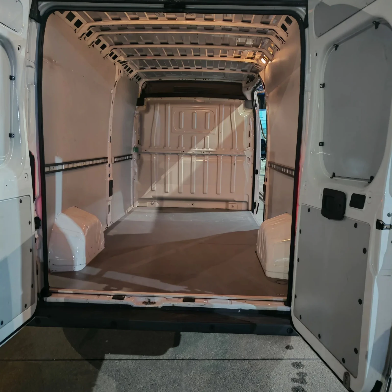 Peugeot Boxer макси база не използвано , снимка 7 - Бусове и автобуси - 54623750