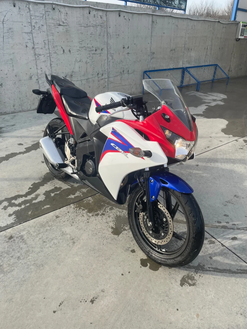 Honda Cbr, снимка 3 - Мотоциклети и мототехника - 52881309