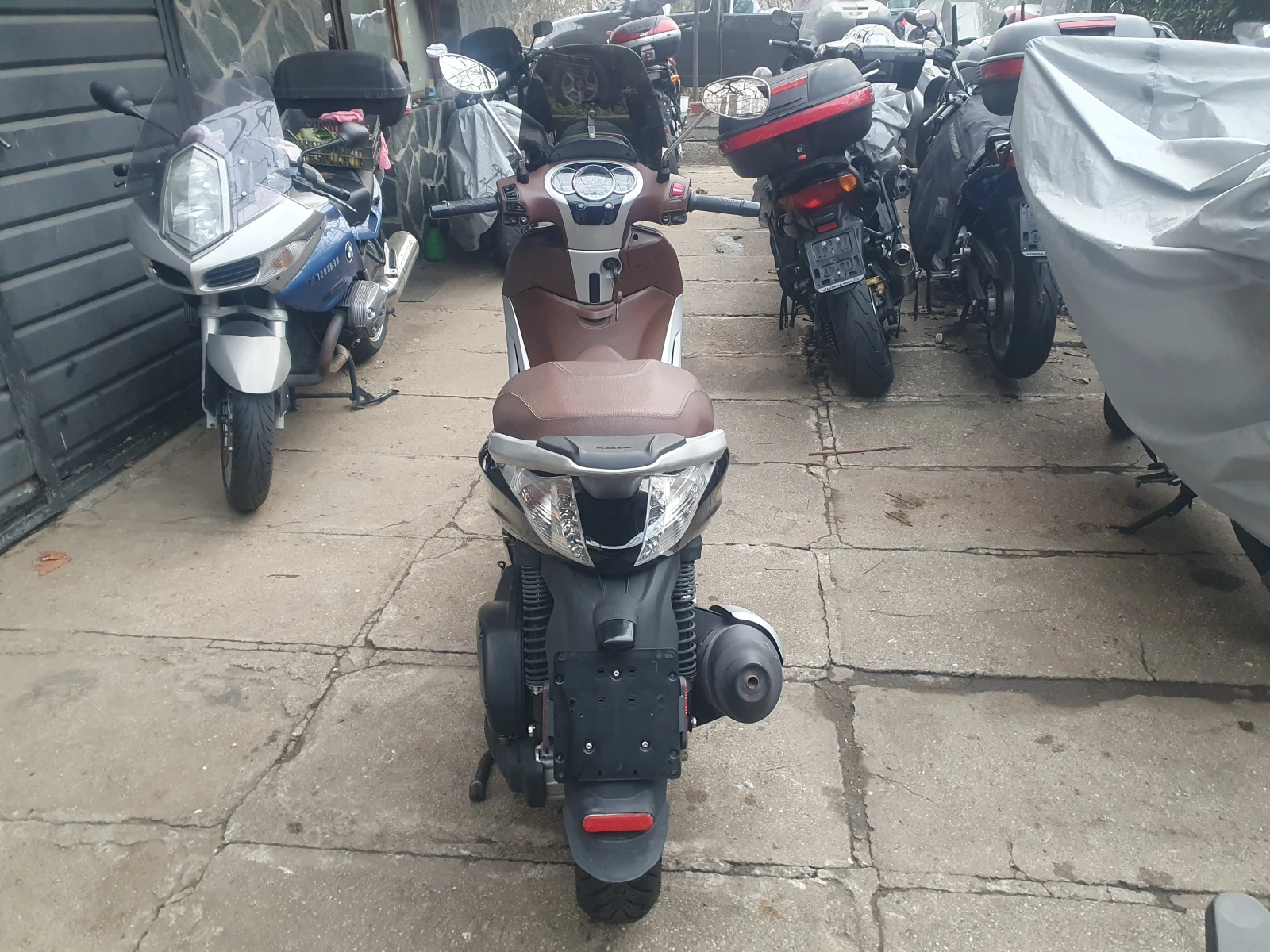 Piaggio Beverly 300i 2019 ABS/ASR - изображение 8