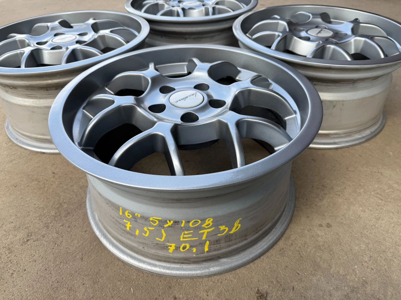 ������ | Mobile.bg � ����������� 9